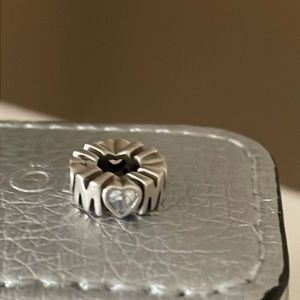Pandora Mom spacer
